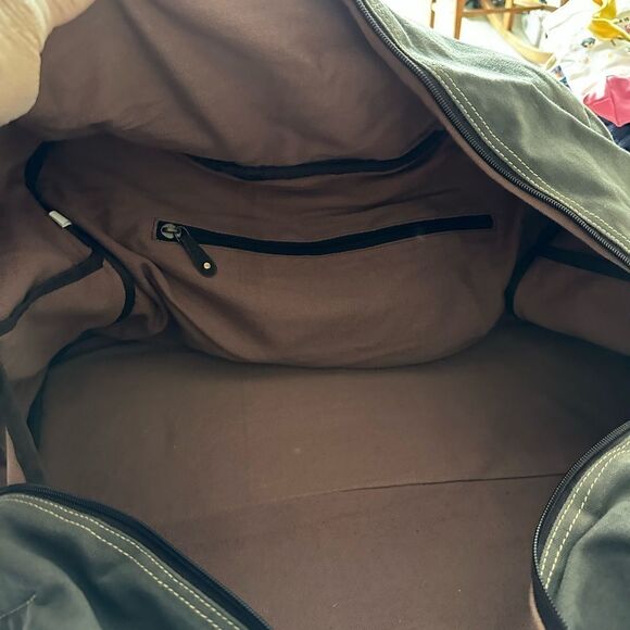 Australian Bag Outfitters Duffle Bag - Picture 7 of 10